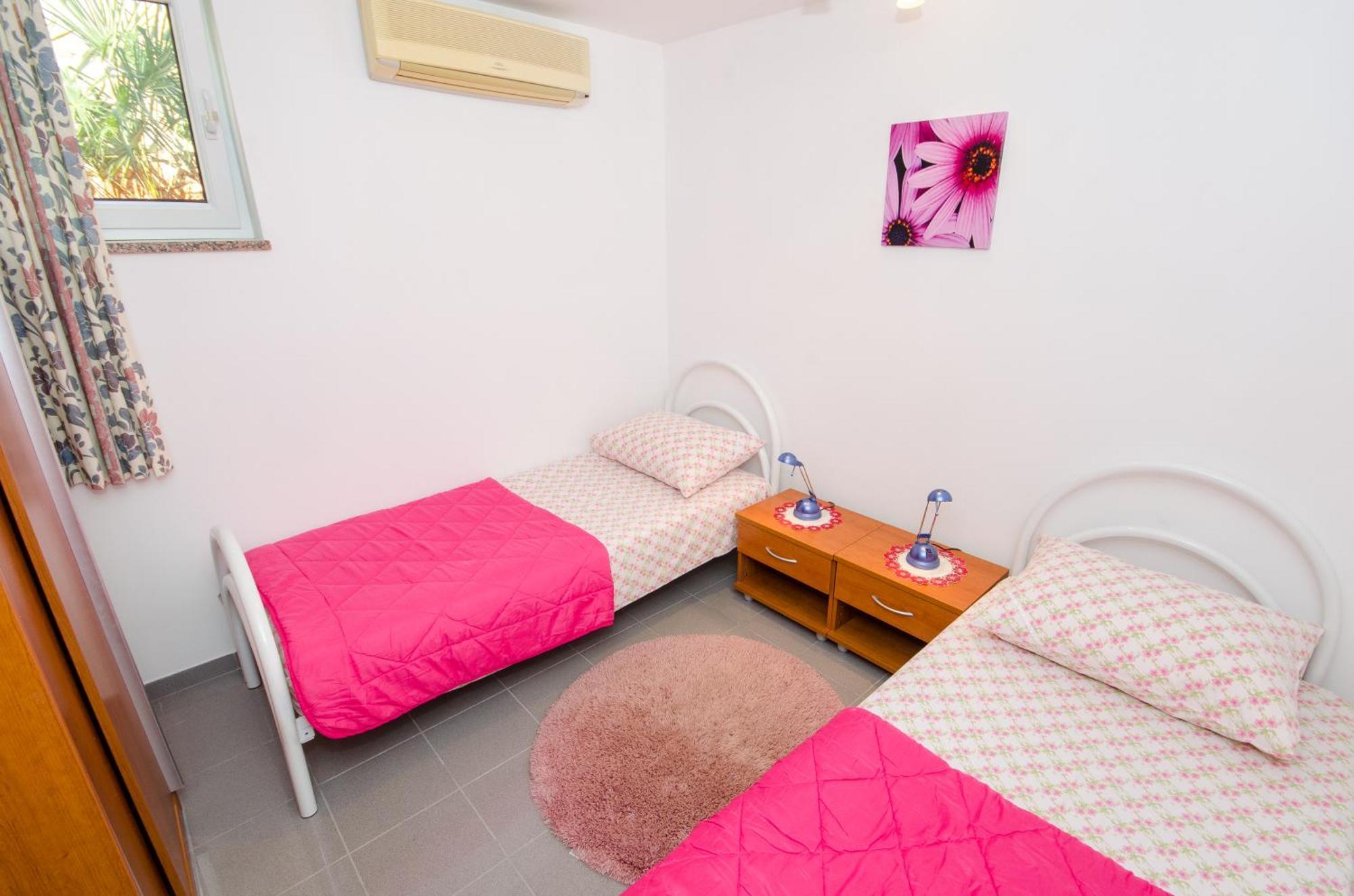 Molo View Apartment Ровинь Экстерьер фото