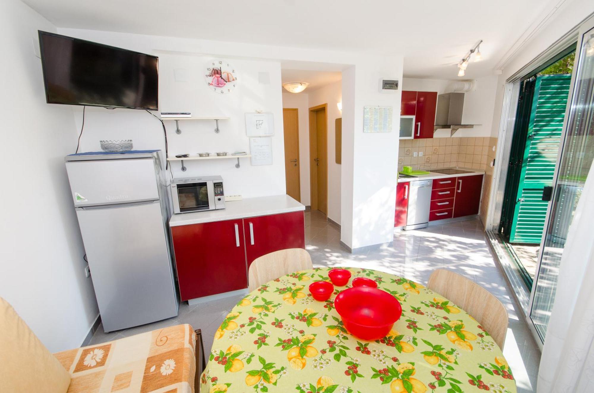 Molo View Apartment Ровинь Экстерьер фото