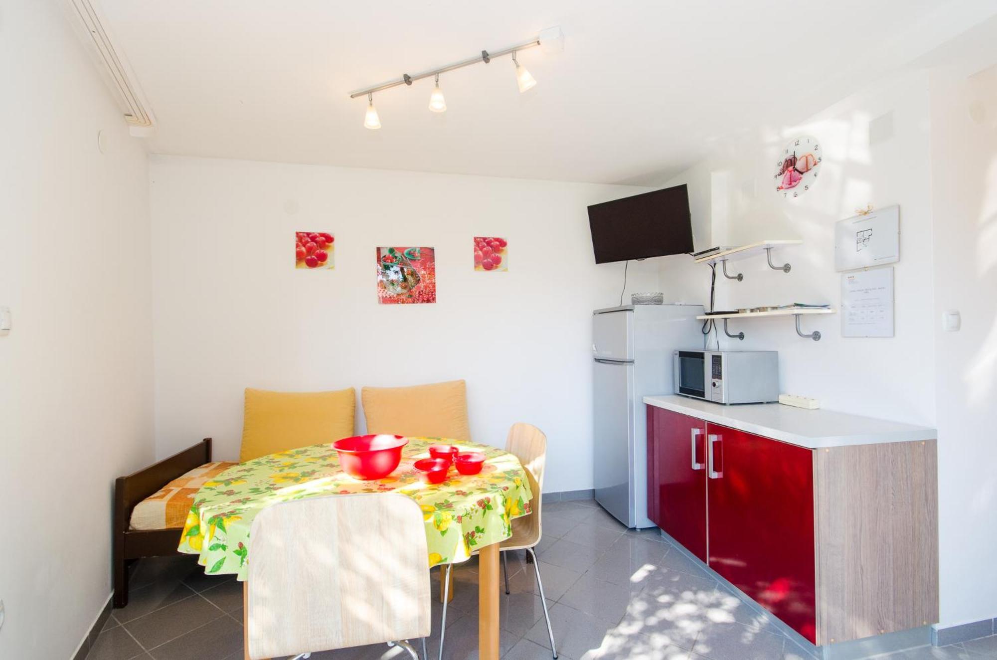 Molo View Apartment Ровинь Экстерьер фото